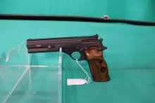 Beretta mod 76 kaliber .22 lr