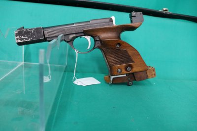 Unique Des 69 kaliber .22 lr